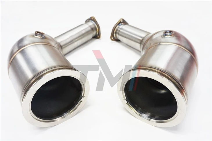 RS6 C8 Downpipe (2)